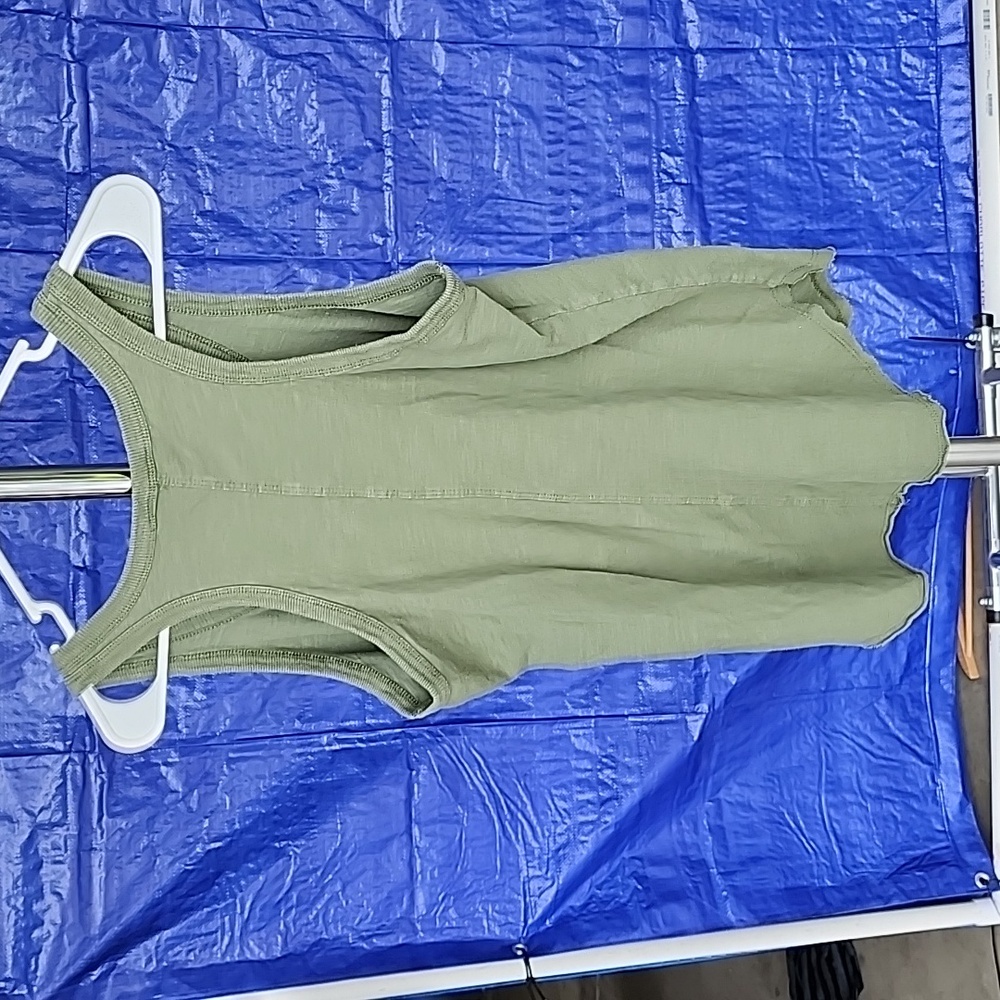 Button Front Flowy Tank - Picture 2 of 4